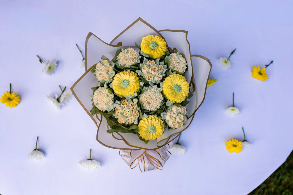Hello Sunshine floral cupcake bouquet for Thursday delivery — bouquet view