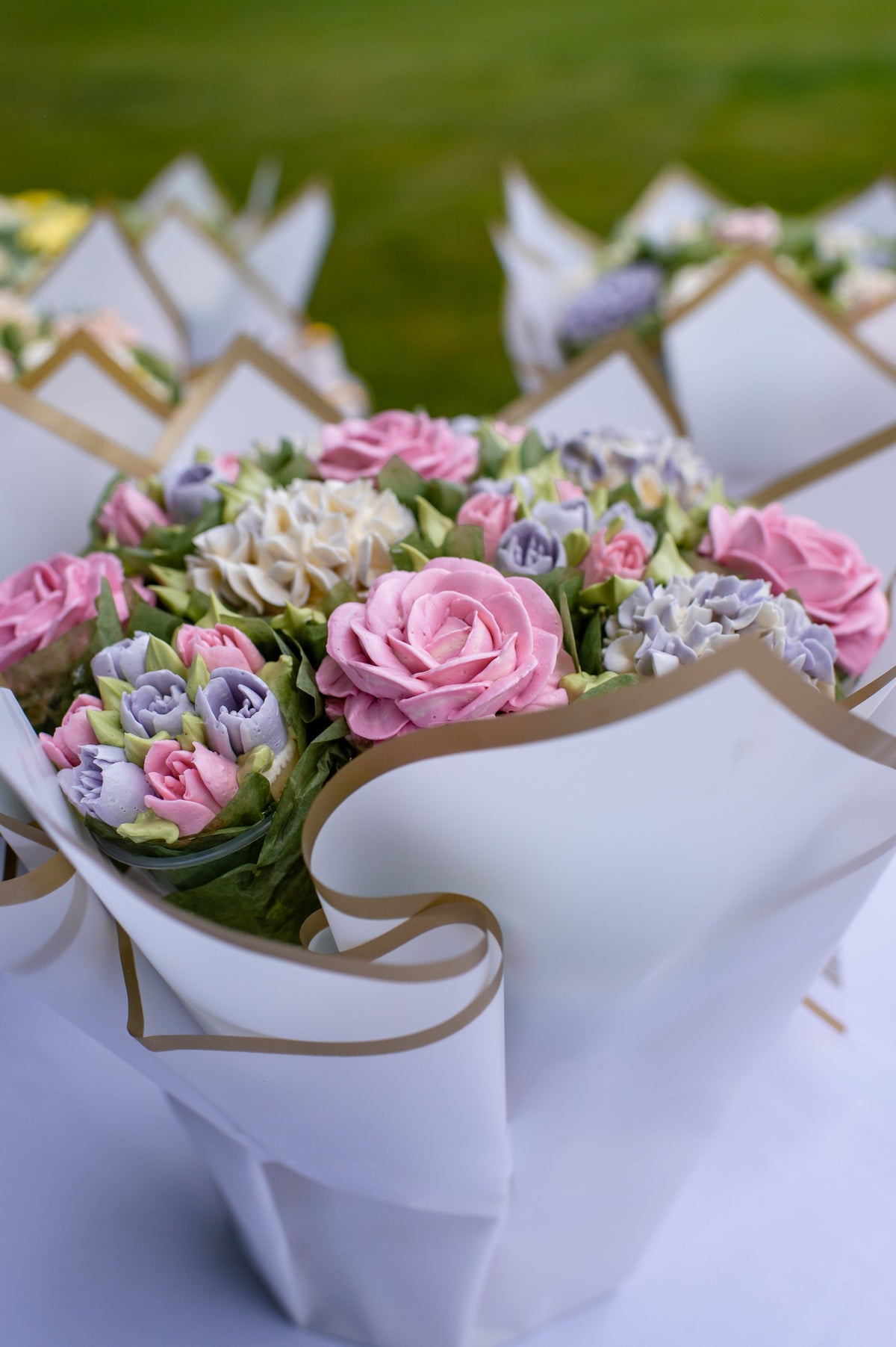 English Blush (Saturday Delivery Only)