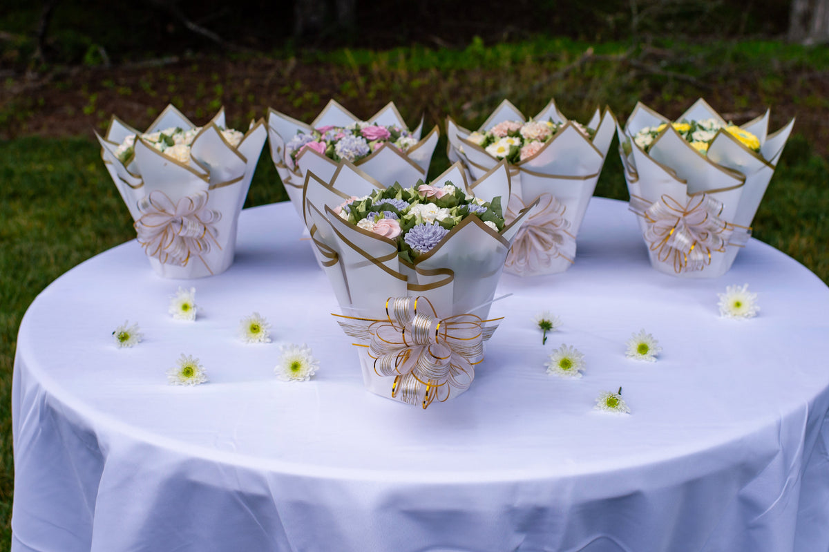 Butter Daisy floral cupcake bouquets arranged for gifting